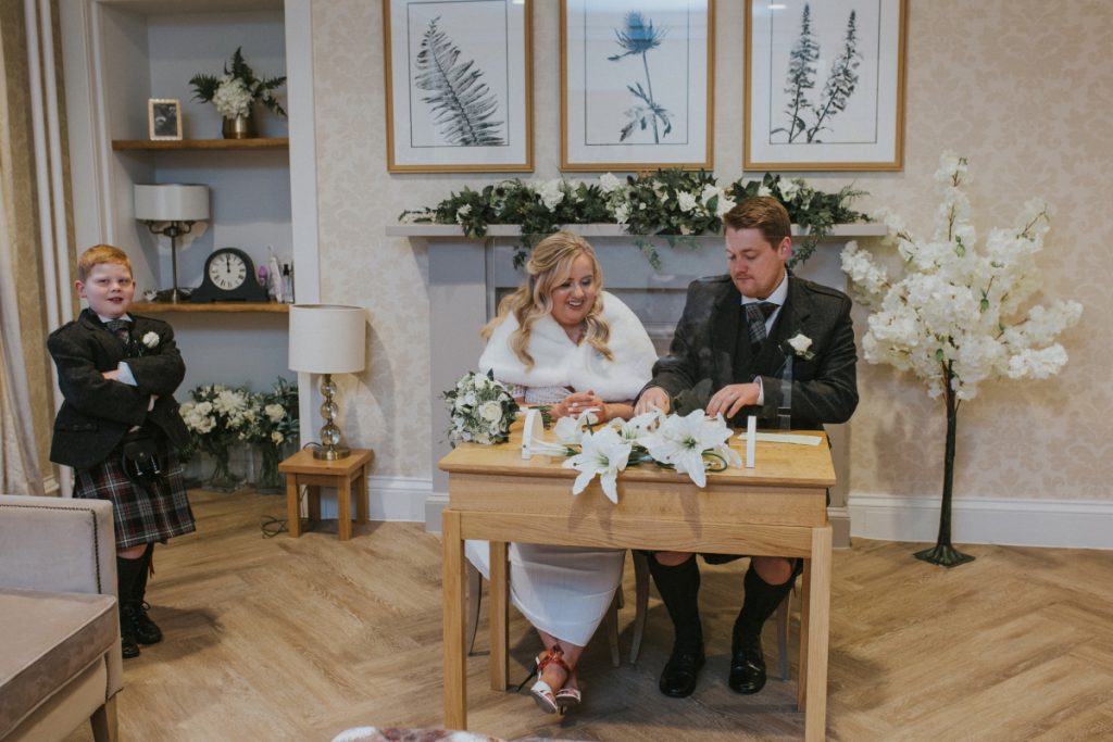 City Chambers Edinburgh Elopement, City Chambers Edinburgh Elopement – Michelle and Steven